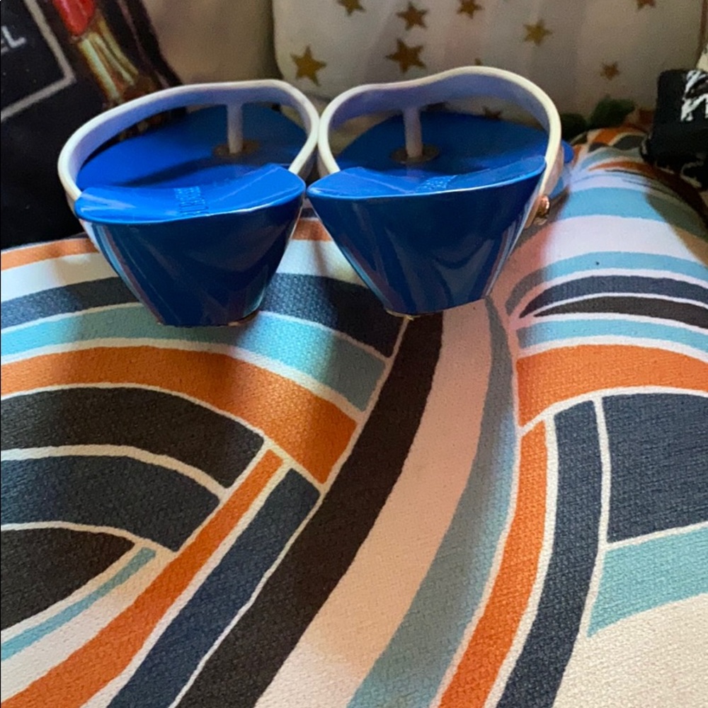 Burberry sandals - Picture 6 of 7